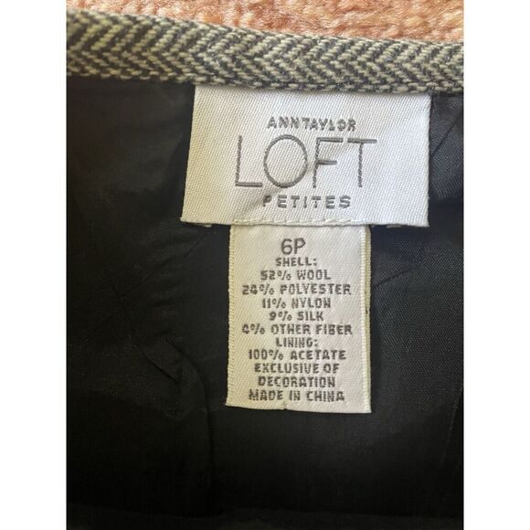 Ann Taylor LOFT Petites Wool Blend Herringbone Flounce Skirt Gray 6P - Picture 2 of 8